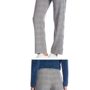 Romeo & Juliet Couture Gray Straight Leg Pants